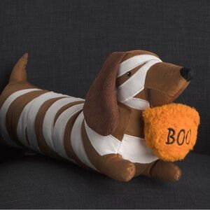 New HUGE MUMMY DACHSHUND 8x24 Holiday Pillow
